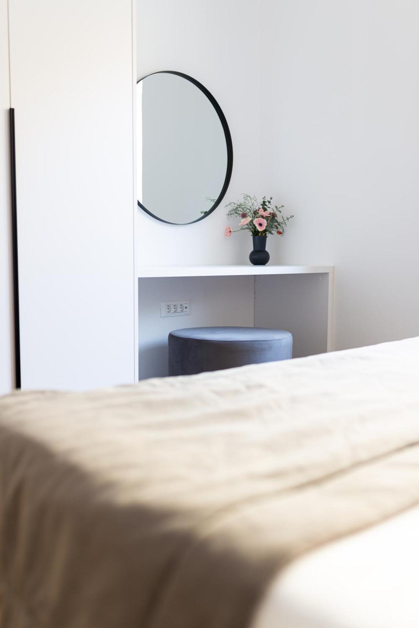 Apartment Tina Baška Voda Eksteriør bilde