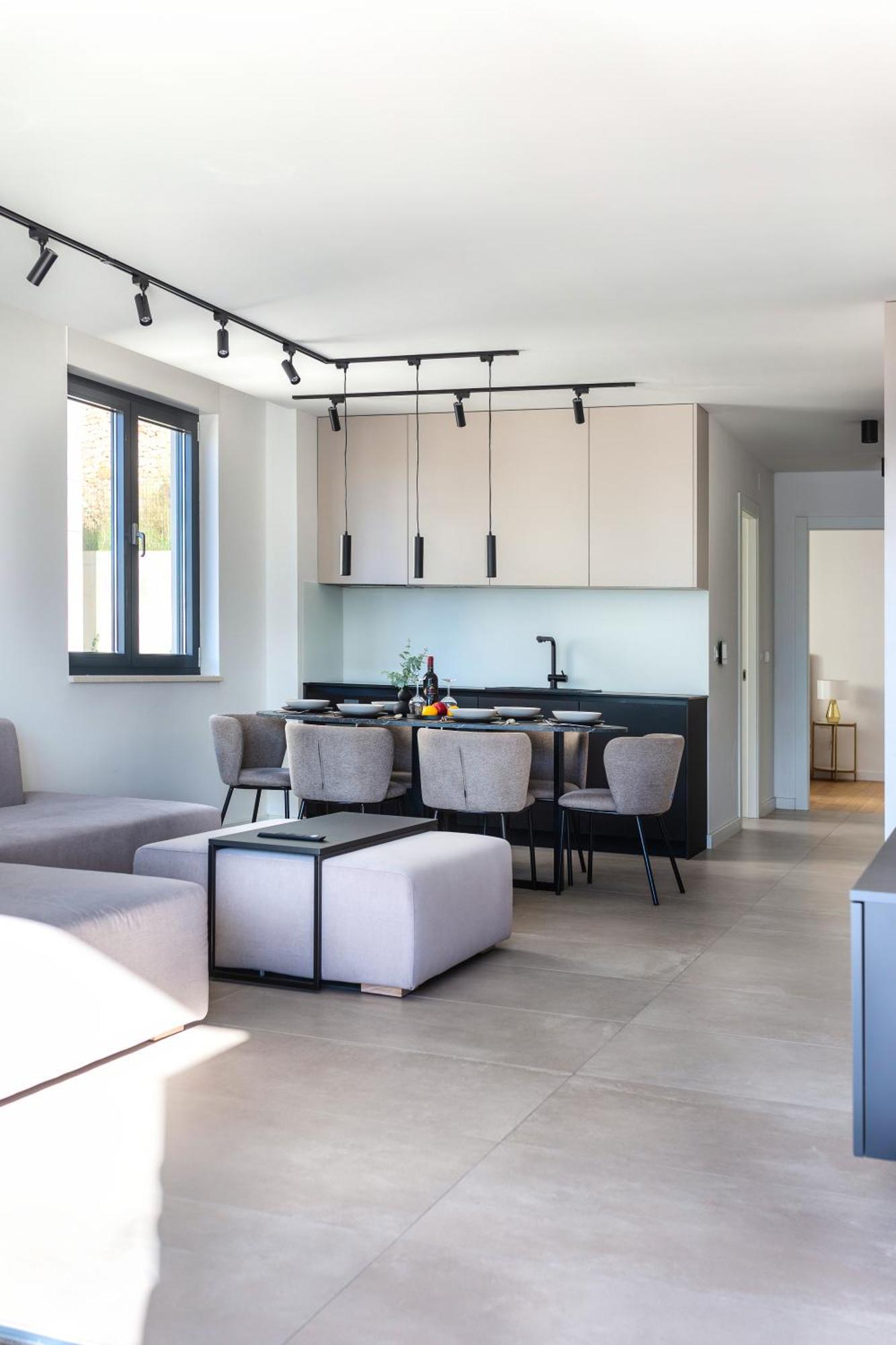 Apartment Tina Baška Voda Eksteriør bilde